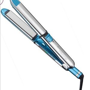 BaBylissPRO straightener